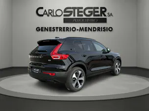 VOLVO XC40 B3 Benzin Mild Hybrid Plus Dark DCT