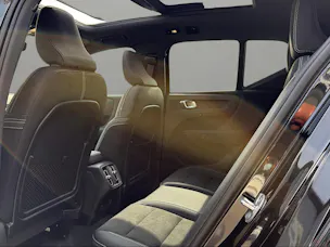 VOLVO XC40 B3 Benzin Mild Hybrid Plus Dark DCT