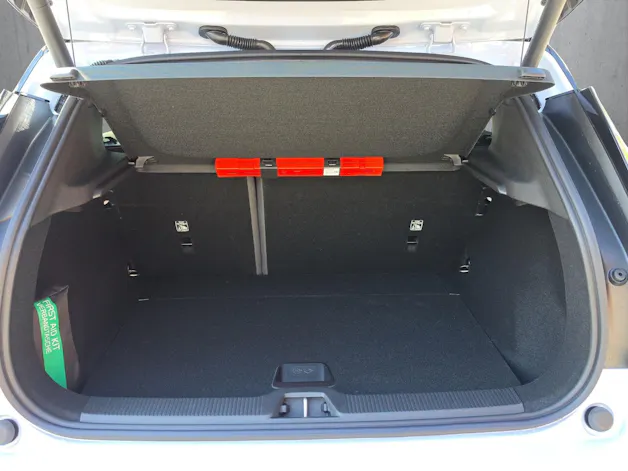 Volvo EX30 Cross Country P8 69 kWh AWD Plus