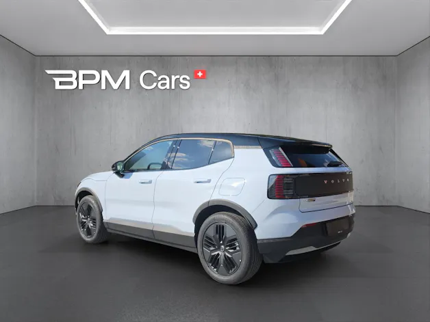 Volvo EX30 Cross Country P8 69 kWh AWD Plus