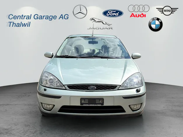 Ford Focus 2.0i 16V Ghia