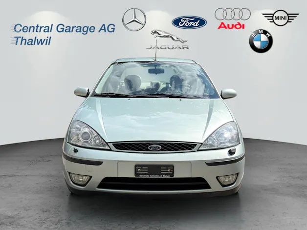 Ford Focus 2.0i 16V Ghia