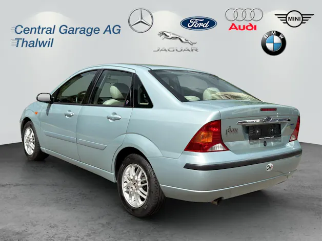Ford Focus 2.0i 16V Ghia