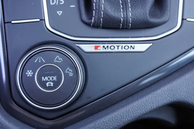 VW Tiguan Allspace 2.0 TDI SCR Highline 4Motion DSG R-LINE!!!