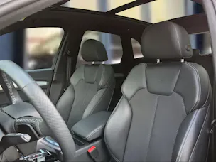 AUDI Q5 55 TFSI e PHEV S line quattro S-tronic Gletscherweiss Metallic