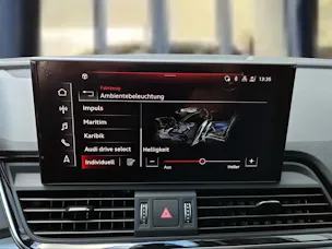 AUDI Q5 55 TFSI e PHEV S line quattro S-tronic Gletscherweiss Metallic
