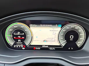 AUDI Q5 55 TFSI e PHEV S line quattro S-tronic Gletscherweiss Metallic