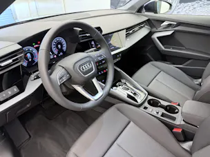 AUDI A3 Sportback TFSI 110 kW Attraction S tronic