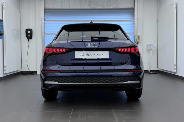 Audi A3 Sportback TFSI 110 kW Attraction S tronic