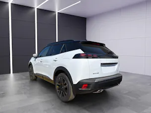 PEUGEOT 2008 1.2 MHEV GT Exclusive