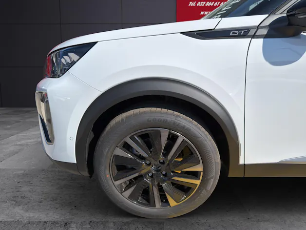 Peugeot 2008 1.2 MHEV GT Exclusive