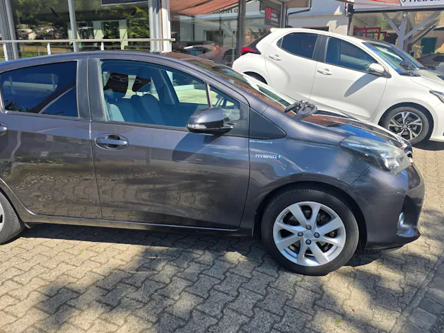 Toyota Yaris 1.5 VVT-i Hybrid Swiss Trend e-CVT