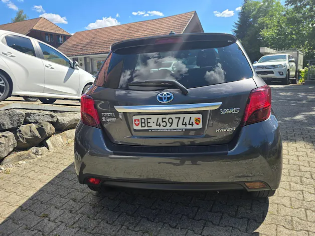 Toyota Yaris 1.5 VVT-i Hybrid Swiss Trend e-CVT