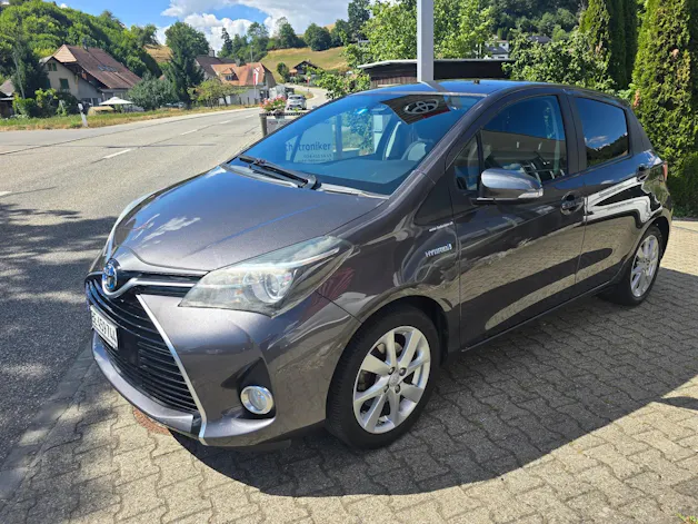 Toyota Yaris 1.5 VVT-i Hybrid Swiss Trend e-CVT