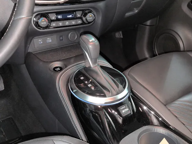 Nissan Juke 1.6 FHEV Tekna