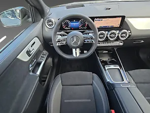 MERCEDES-BENZ GLA 250 4Matic Swiss Star