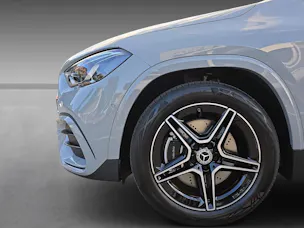 MERCEDES-BENZ GLA 250 4Matic Swiss Star