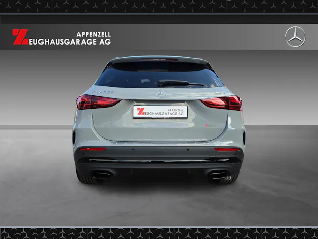 Mercedes-Benz GLA 250 4Matic Swiss Star