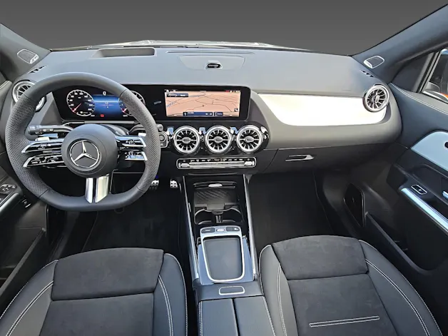 Mercedes-Benz GLA 250 4Matic Swiss Star