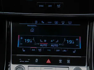 Audi A8 50 TDI quattro tiptronic *22" Felgen*Allradlenkung*Matrix LED*Head Up*
