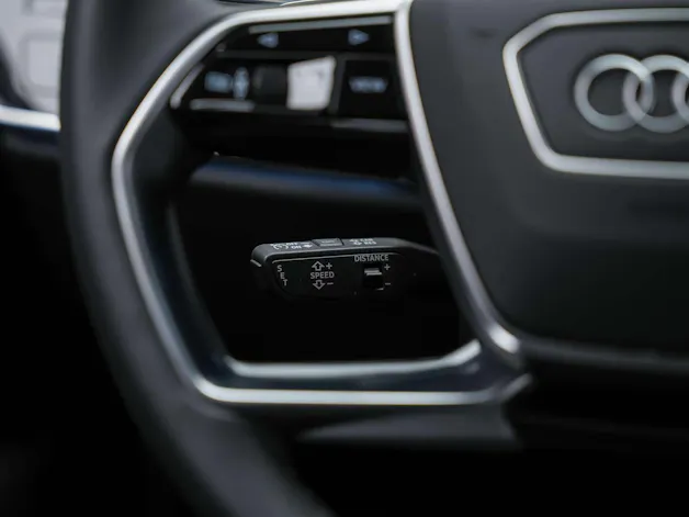 Audi A8 50 TDI quattro tiptronic *22" Felgen*Allradlenkung*Matrix LED*Head Up*