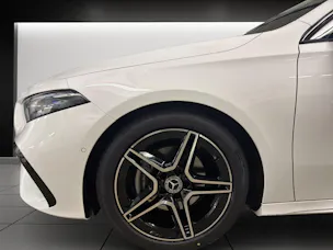 MERCEDES-BENZ A 200 Night Star 7G-DCT