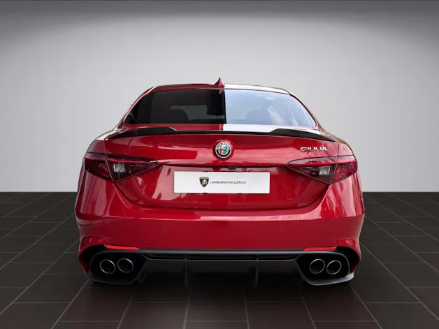 Alfa Romeo Giulia 2.9 V6 Biturbo Quadrifoglio