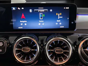 MERCEDES-BENZ CLA 250 4Matic 8G-DCT