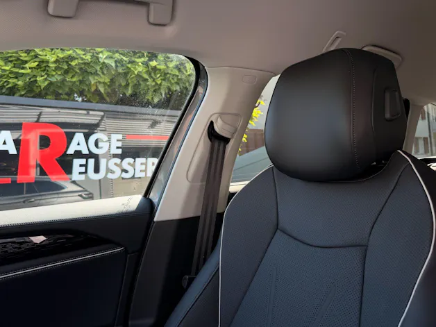 VW Passat Variant 1.5 TSI eHybrid 204 PS Elegance *** WUNDERSCHÖNES FAHRZEUG MIT TOP AUSSTATTUNG !!! ***