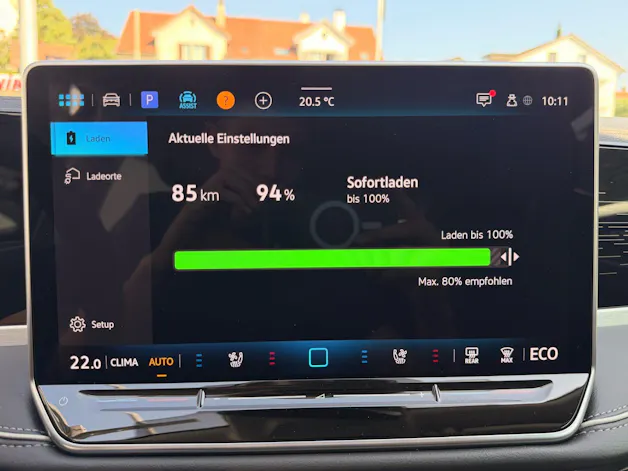 VW Passat Variant 1.5 TSI eHybrid 204 PS Elegance *** WUNDERSCHÖNES FAHRZEUG MIT TOP AUSSTATTUNG !!! ***