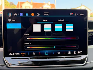 VW Passat Variant 1.5 TSI eHybrid 204 PS Elegance *** WUNDERSCHÖNES FAHRZEUG MIT TOP AUSSTATTUNG !!! ***