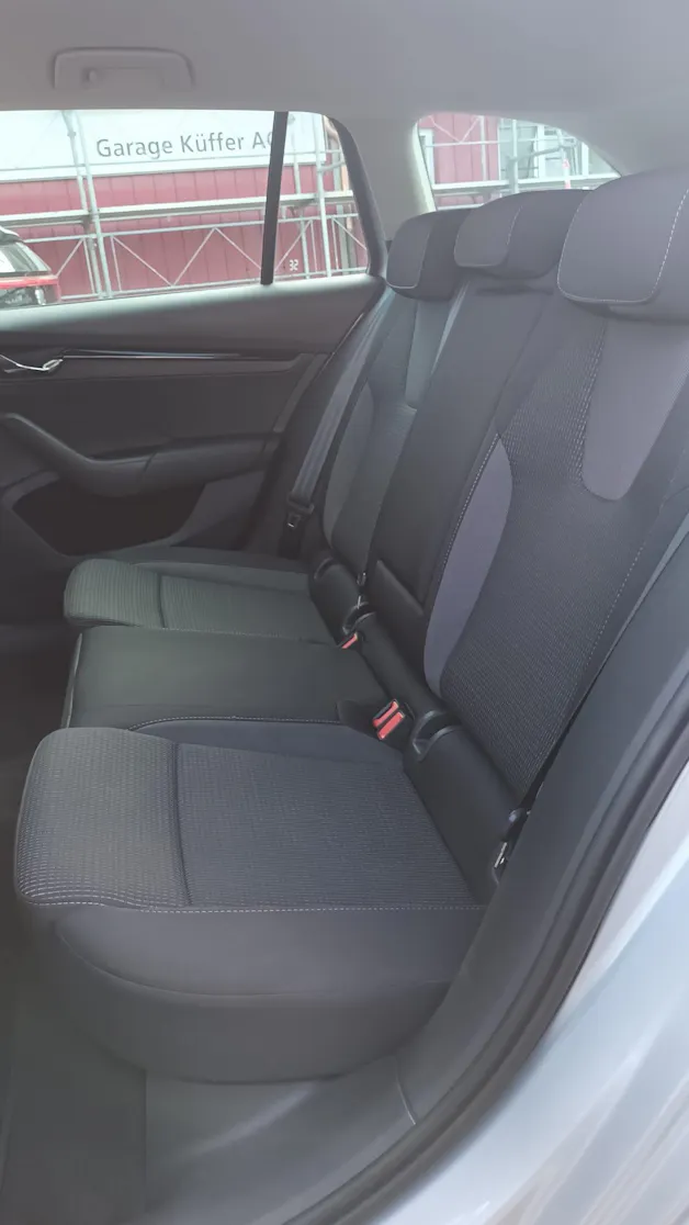 Škoda Octavia Combi 2.0 TDI DSG Ambition 4x4
