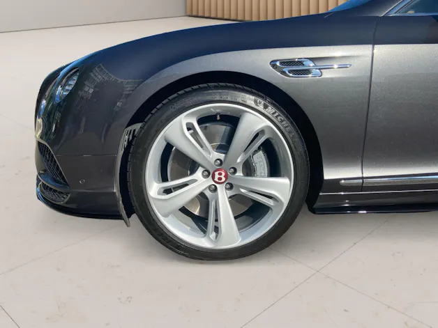 Bentley Continental GT 4.0 V8 S Mit dem neuesten, perfekt integrierten Navigationssystem (2026)! Mit Apple CarPlay usw.