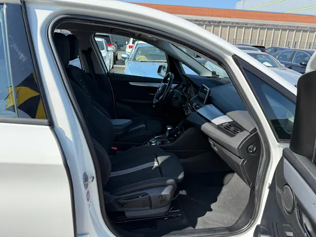 BMW 218d xDrive Active Tourer