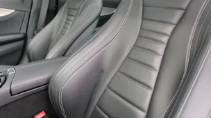 MERCEDES-BENZ E 220 d AMG Line