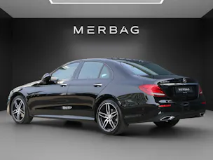 MERCEDES-BENZ E 220 d AMG Line