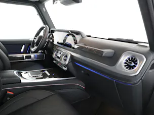 MERCEDES-BENZ G 63 AMG 9G-Tronic