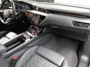 AUDI e-tron 55 Sportback S Line Black Edition quattro