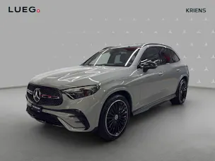 Mercedes-Benz GLC 300 4M - AMG / 360 Grad Kamera / Soundsystem / Panorama-Dach