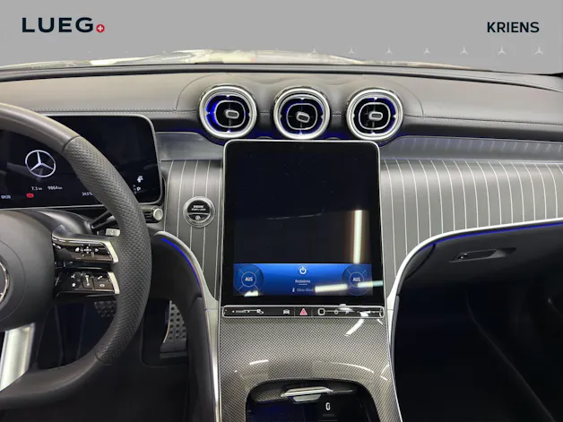 Mercedes-Benz GLC 300 4M - AMG / 360 Grad Kamera / Soundsystem / Panorama-Dach
