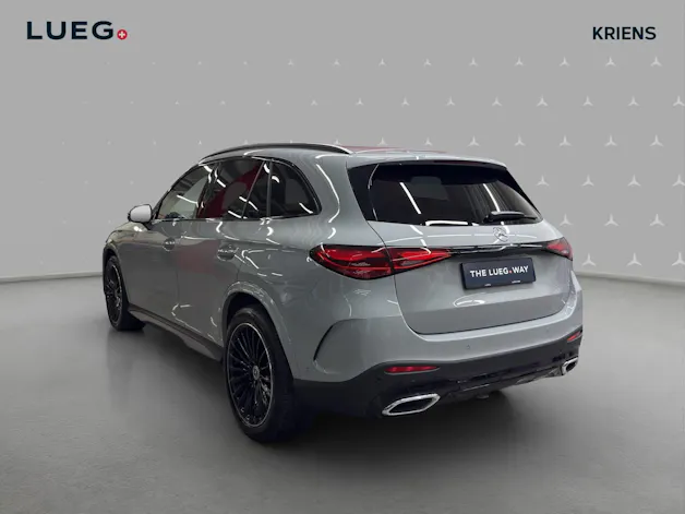 Mercedes-Benz GLC 300 4M - AMG / 360 Grad Kamera / Soundsystem / Panorama-Dach