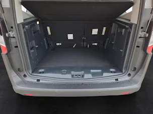FORD Tourneo Courier 1.0 EcoBoost Titanium