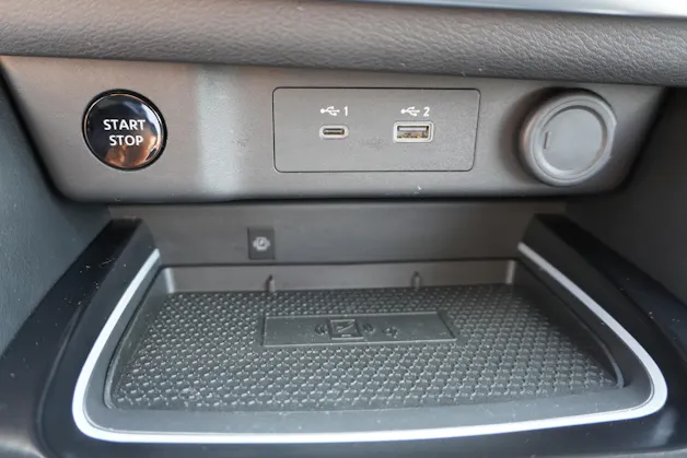 Nissan X-Trail 1.5 VC-T e-Power 4WD 7 Sitze N-Connecta