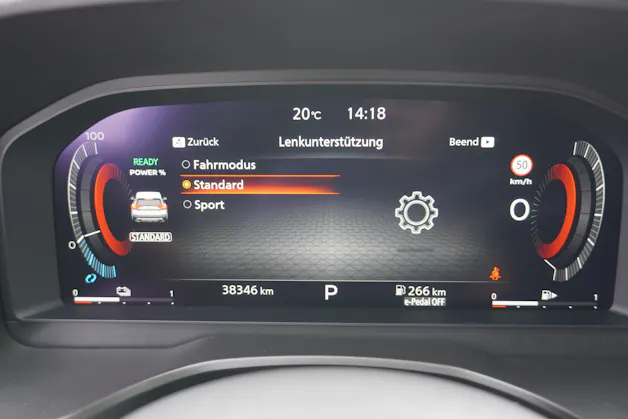 Nissan X-Trail 1.5 VC-T e-Power 4WD 7 Sitze N-Connecta