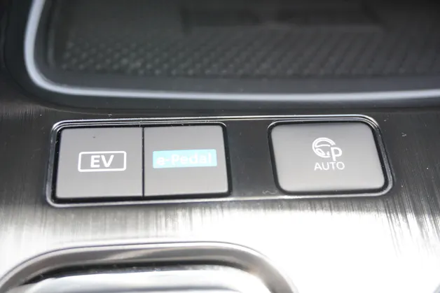 Nissan X-Trail 1.5 VC-T e-Power 4WD 7 Sitze N-Connecta