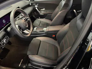 MERCEDES-BENZ A 220 4Matic 8G-DCT