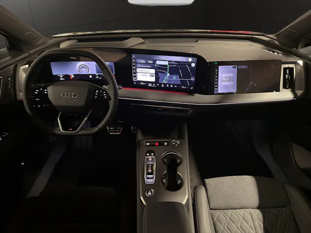 Audi Q4 e-tron SUV quattro performance