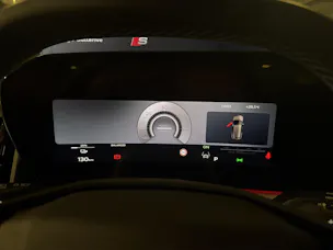 AUDI Q4 e-tron SUV quattro performance