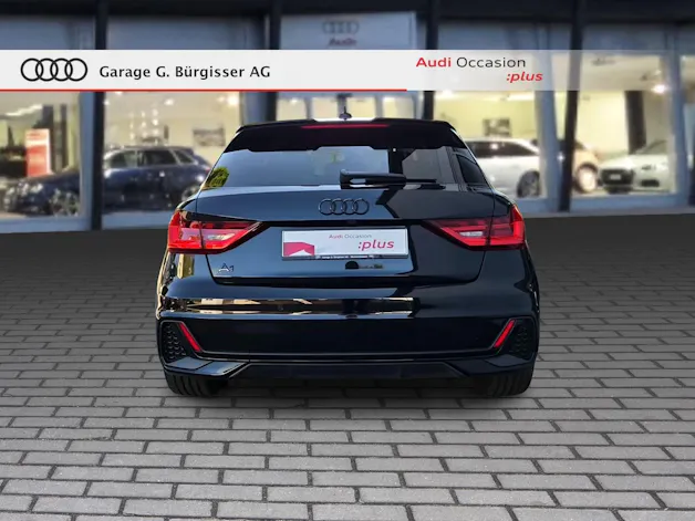 Audi A1 Sportback 35 TFSI S Line S-tronic Mythosschwarz Metallic