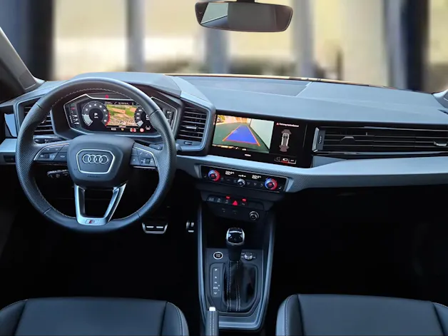 Audi A1 Sportback 35 TFSI S Line S-tronic Mythosschwarz Metallic